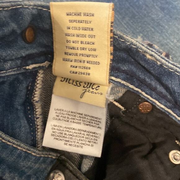 Miss Me Women’s Bootcut Denim Blue Jeans Studded Silver Stitching EUC Sz 30 - Picture 6 of 16
